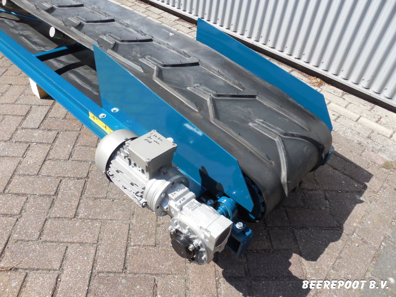 Transportband; 4,5 mtr lang / 230 V | Verhuur Transportband; 4,5 mtr lang / 230 V | Verhuur